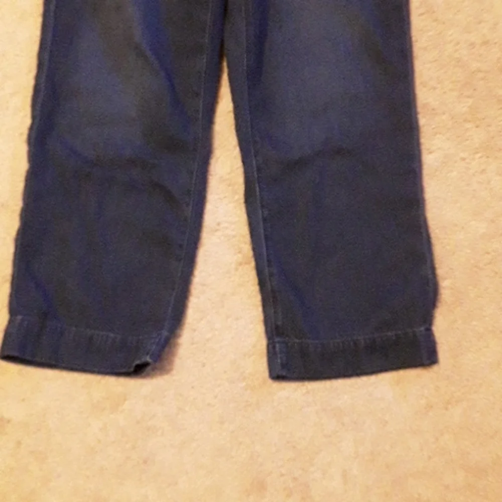 Pants - Picture 3 of 9